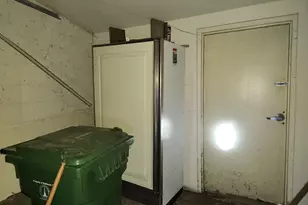 526 N Chester St, Baltimore, MD 21205 - Photo 9