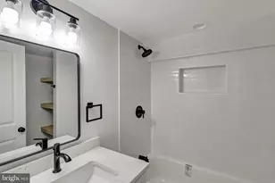 417 N Milton Ave N, Baltimore, MD 21224 - Photo 25