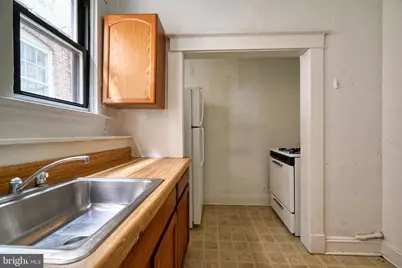 2111 Park Avenue, Baltimore, MD 21217 - Photo 5