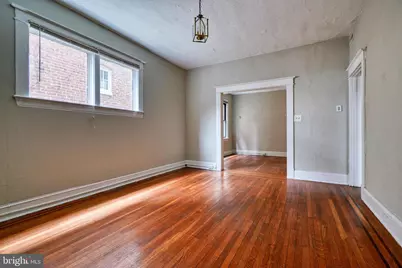 2111 Park Avenue, Baltimore, MD 21217 - Photo 3