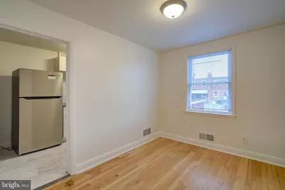 3770 Ravenwood Avenue, Baltimore, MD 21213 - Photo 7