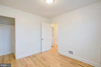 3770 Ravenwood Avenue, Baltimore, MD 21213 - Photo 11