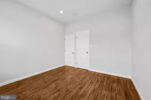 512 N Port St, Baltimore, MD 21205 - Photo 17