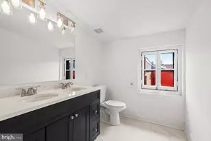 14 E Read St, Baltimore, MD 21202 - Photo 57