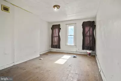 2121 Division Street, Baltimore, MD 21217 - Photo 9