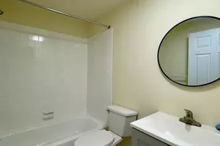 2102 Maryland Ave, Baltimore, MD 21218 - Photo 11