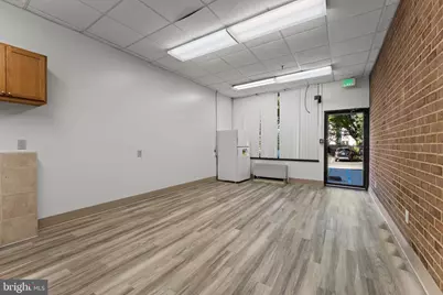 1100 Pennsylvania Avenue, Baltimore, MD 21201 - Photo 9