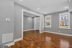327 Lyndhurst St, Baltimore, MD 21229 - Photo 15
