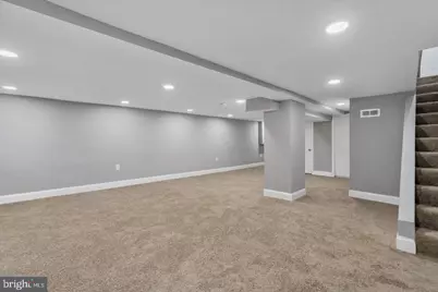 327 Lyndhurst Street, Baltimore, MD 21229 - Photo 31