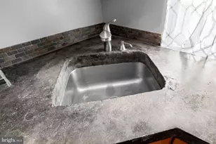 2718 Dillon St, Baltimore, MD 21224 - Photo 13