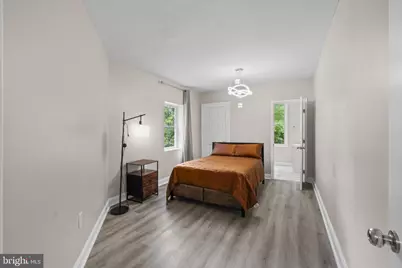 4505 Park Heights Avenue, Baltimore, MD 21215 - Photo 17