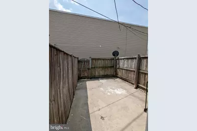 3607 Mount Pleasant Avenue, Baltimore, MD 21224 - Photo 11