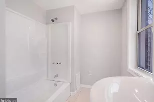 647 S Pulaski St, Baltimore, MD 21223 - Photo 21