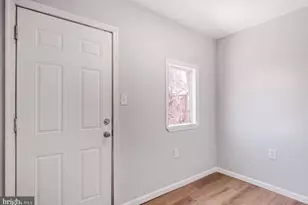 647 S Pulaski St, Baltimore, MD 21223 - Photo 13