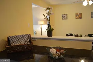 6111 Western Run Dr, Baltimore, MD 21209 - Photo 9