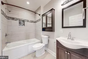 422 N Luzerne Ave, Baltimore, MD 21224 - Photo 19