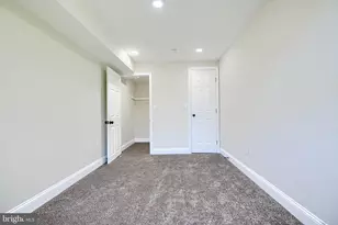 1827 Druid Hill Ave, Baltimore, MD 21217 - Photo 17