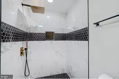 1827 Druid Hill Avenue, Baltimore, MD 21217 - Photo 25