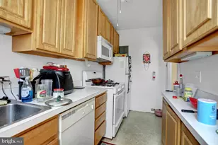 3001 N Calvert St, Baltimore, MD 21218 - Photo 11