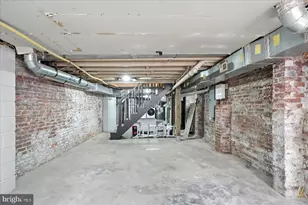 416 Mosher St, Baltimore, MD 21217 - Photo 35