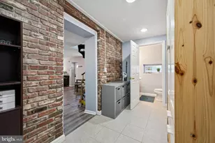 2731 Hudson St, Baltimore, MD 21224 - Photo 15