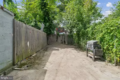 320 S Stricker, Baltimore, MD 21223 - Photo 23