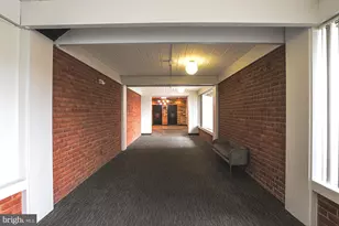 3601 Clarks Ln, Baltimore, MD 21215 - Photo 5