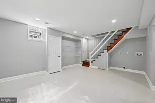 813 Wedgewood Rd, Baltimore, MD 21229 - Photo 37