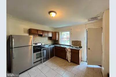 2420 Wilkens Avenue, Baltimore, MD 21223 - Photo 11