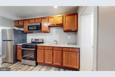 2710 The Alameda, Baltimore, MD 21218 - Photo 9