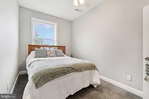 831 E 33rd St, Baltimore, MD 21218 - Photo 23