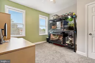 831 E 33rd St, Baltimore, MD 21218 - Photo 19