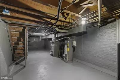 722 N Glover Street N, Baltimore, MD 21205 - Photo 7