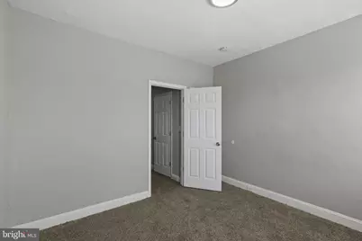 722 N Glover Street N, Baltimore, MD 21205 - Photo 21