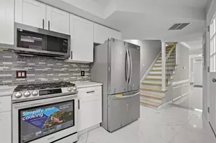 1015 S Kenwood Ave, Baltimore, MD 21224 - Photo 5