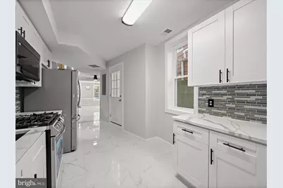 1015 S Kenwood Avenue, Baltimore, MD 21224 - Photo 3