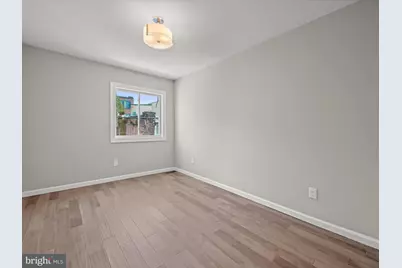 1015 S Kenwood Avenue, Baltimore, MD 21224 - Photo 17