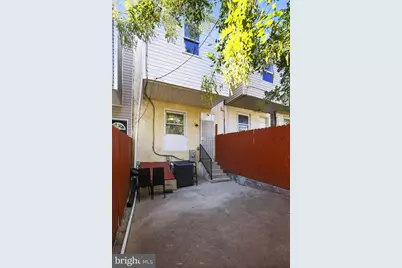 738 Bartlett Avenue, Baltimore, MD 21218 - Photo 33