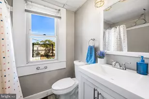 223 Grundy St, Baltimore, MD 21224 - Photo 15