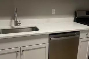 411 N Chester St, Baltimore, MD 21231 - Photo 9