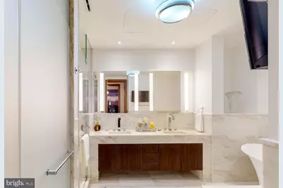 300 International Drive #2501, Baltimore, MD 21202 - Photo 33