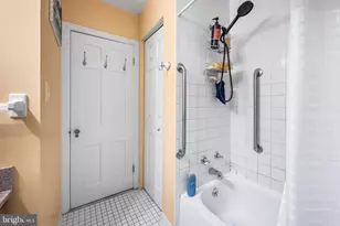 5124 Edmondson Ave, Baltimore, MD 21229 - Photo 27