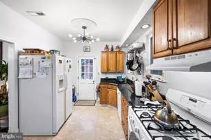 5124 Edmondson Ave, Baltimore, MD 21229 - Photo 7