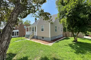 3801 Parkside Dr, Baltimore, MD 21206 - Photo 1