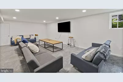 203 E Highfield Road, Baltimore, MD 21218 - Photo 45