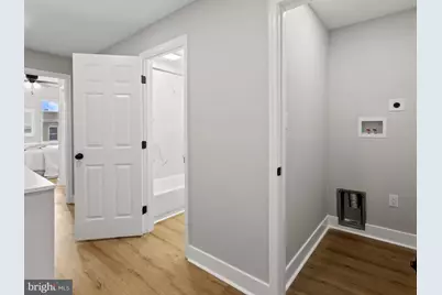 5 N Clinton Street, Baltimore, MD 21224 - Photo 17