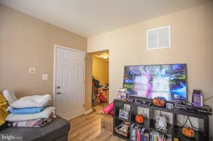 1025 Edmondson Ave, Baltimore, MD 21223 - Photo 29