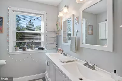 4401 Grand View Avenue, Baltimore, MD 21211 - Photo 21