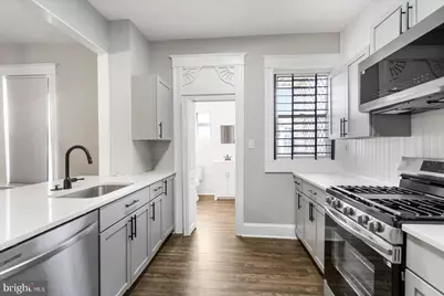 319 Lyndhurst Street, Baltimore, MD 21229 - Photo 15