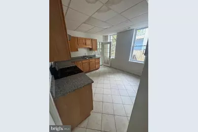 18 S Augusta Avenue, Baltimore, MD 21229 - Photo 7